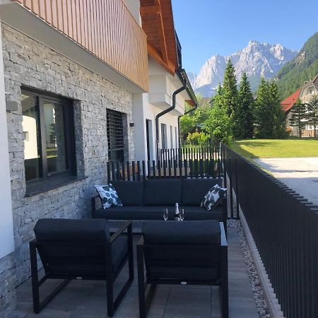 Vila Mojca Apartma Peridot - Center Краньска Гора Экстерьер фото